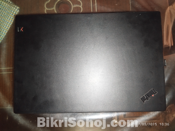 Lenovo X1 Carbon 16 GB Ram 256 GB SSD. I5-8Gen.